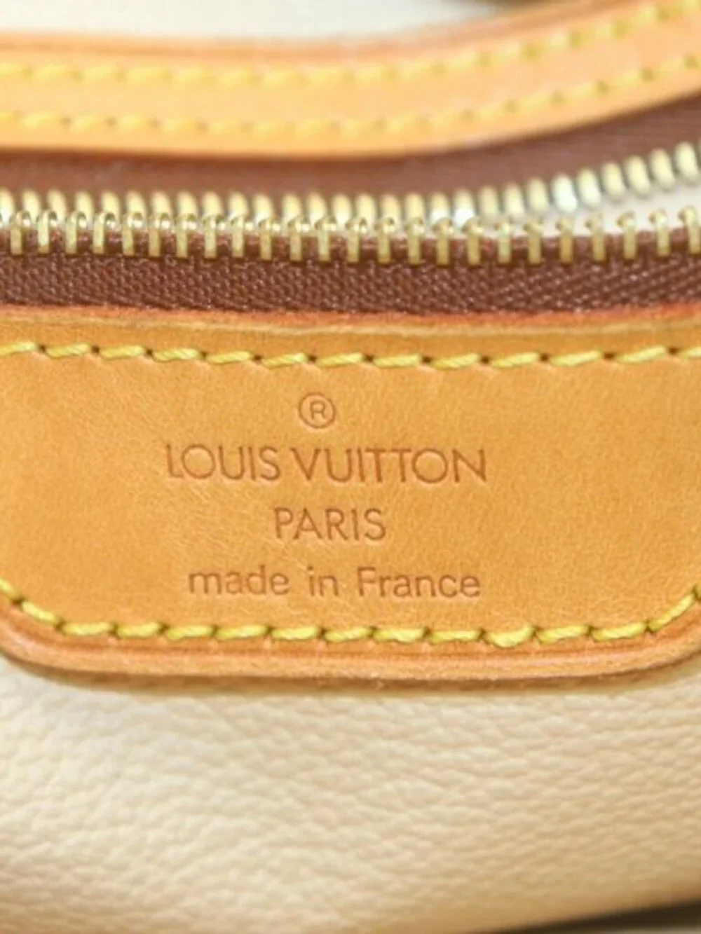 Louis Vuitton Bucket Bag Monogram Canvas GM